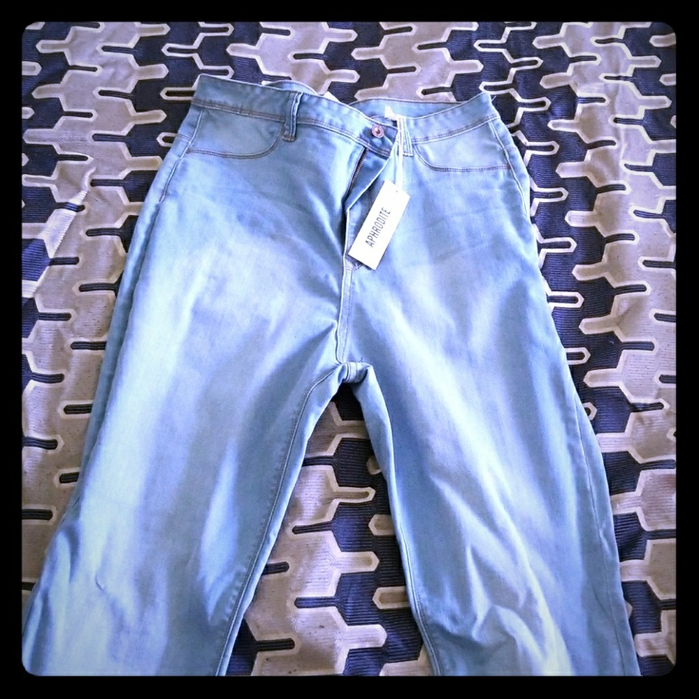 Brand New Light Blue Stretchy Jeans