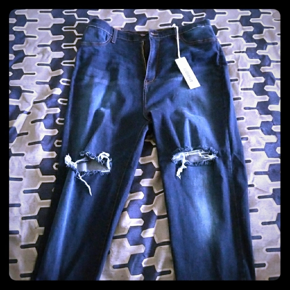 Brand New Dark Blue Skinny Distressed Jeans
