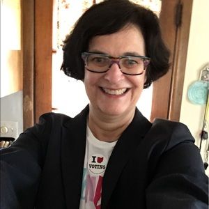 Meet your Posher, Suzanne