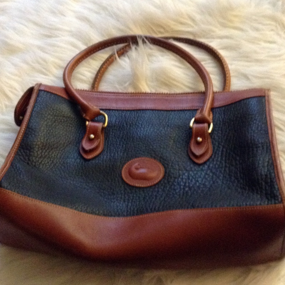 ❌S O L D❌💯%Authentic Vintage Dooney & Bourke