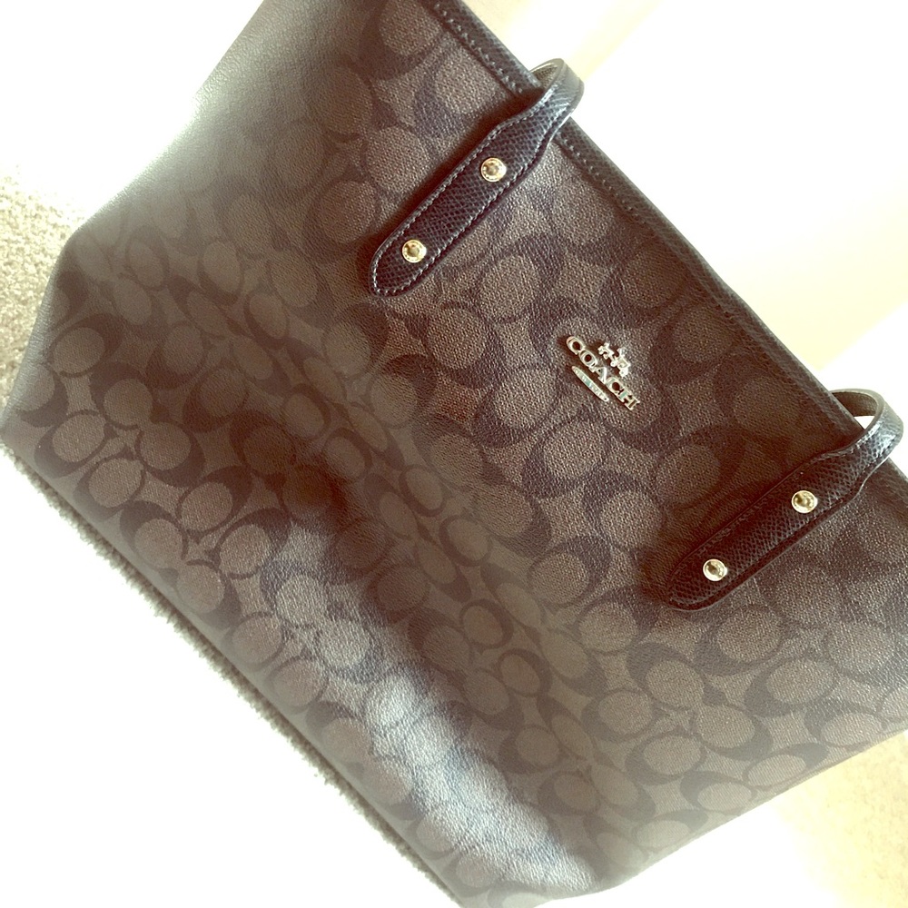 Coach City Tote (Clasp)