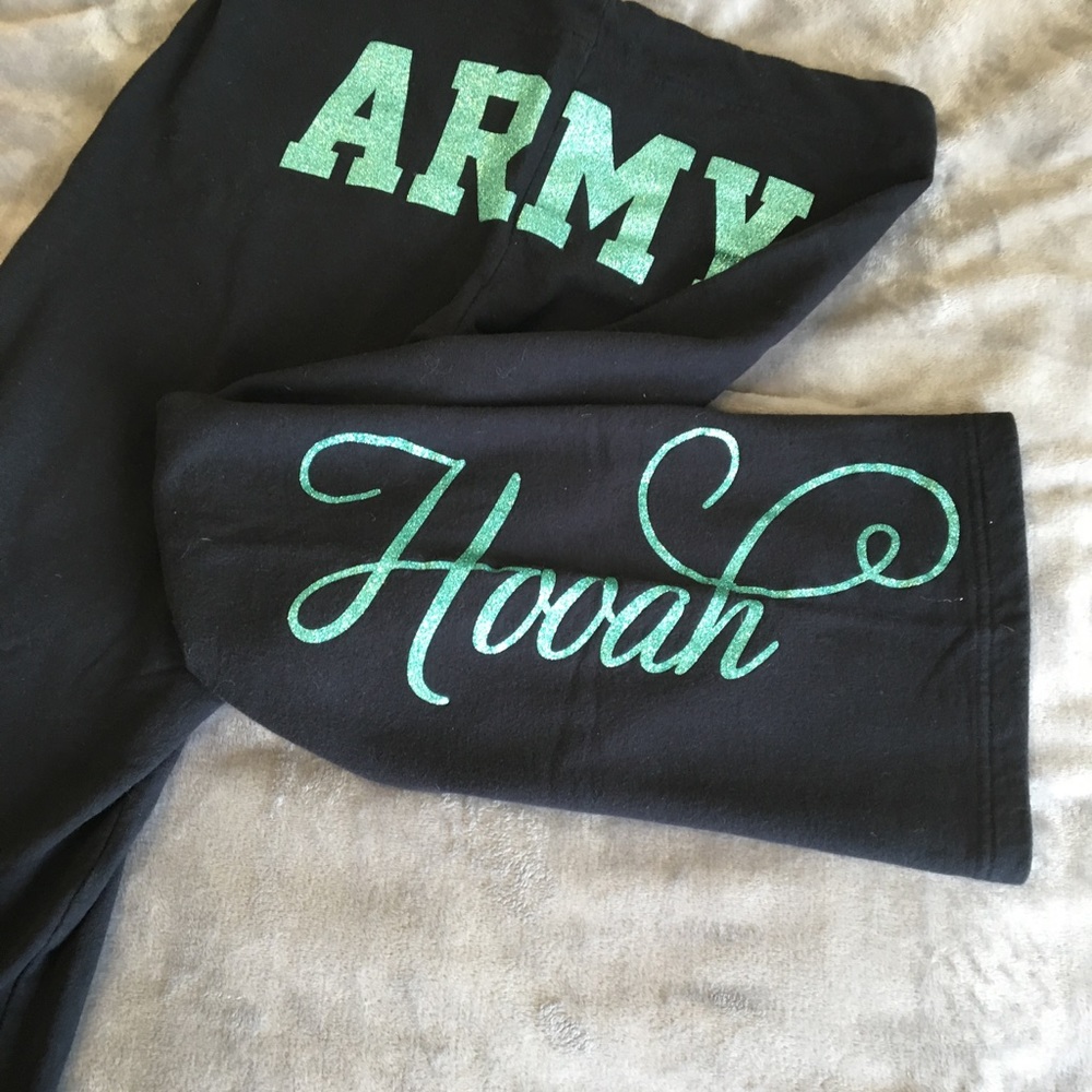 Army sweatpants