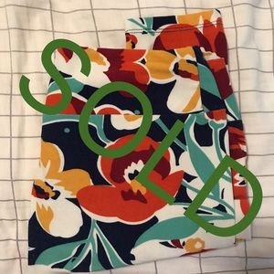 Lularoe OS Floral Leggings