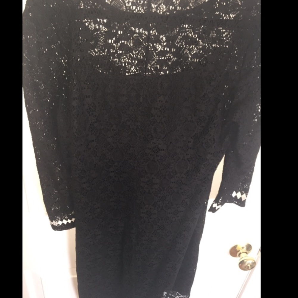 Black lace dress from Express - Picture 4 of 4