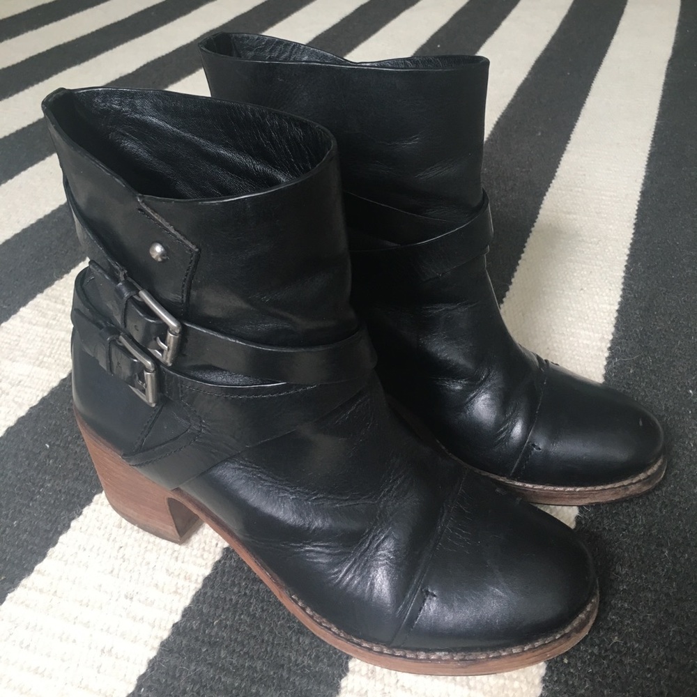Sigerson Morrison Belle Boots
