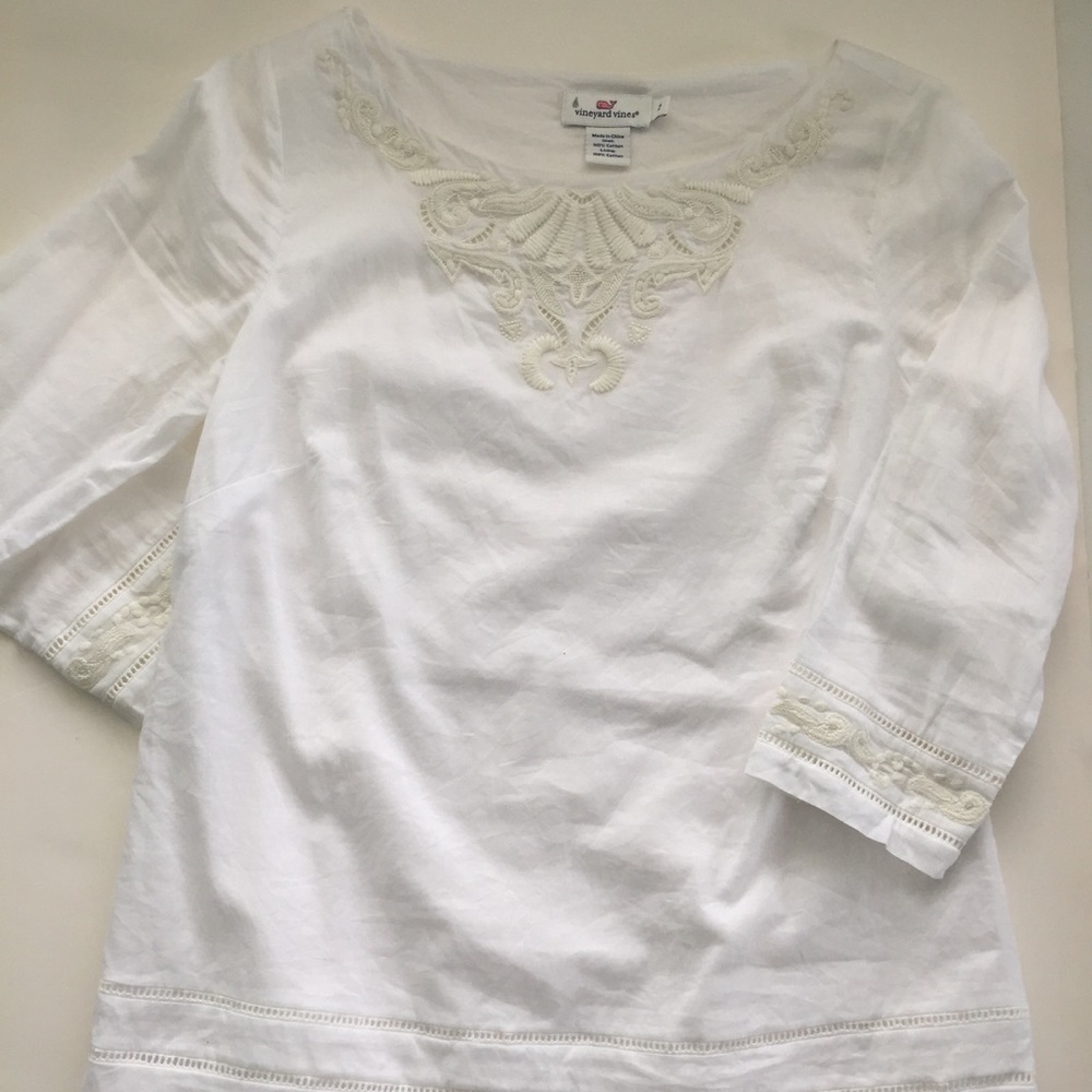 Vineyard Vines 3/4 Sleeve White Embroidered Blouse