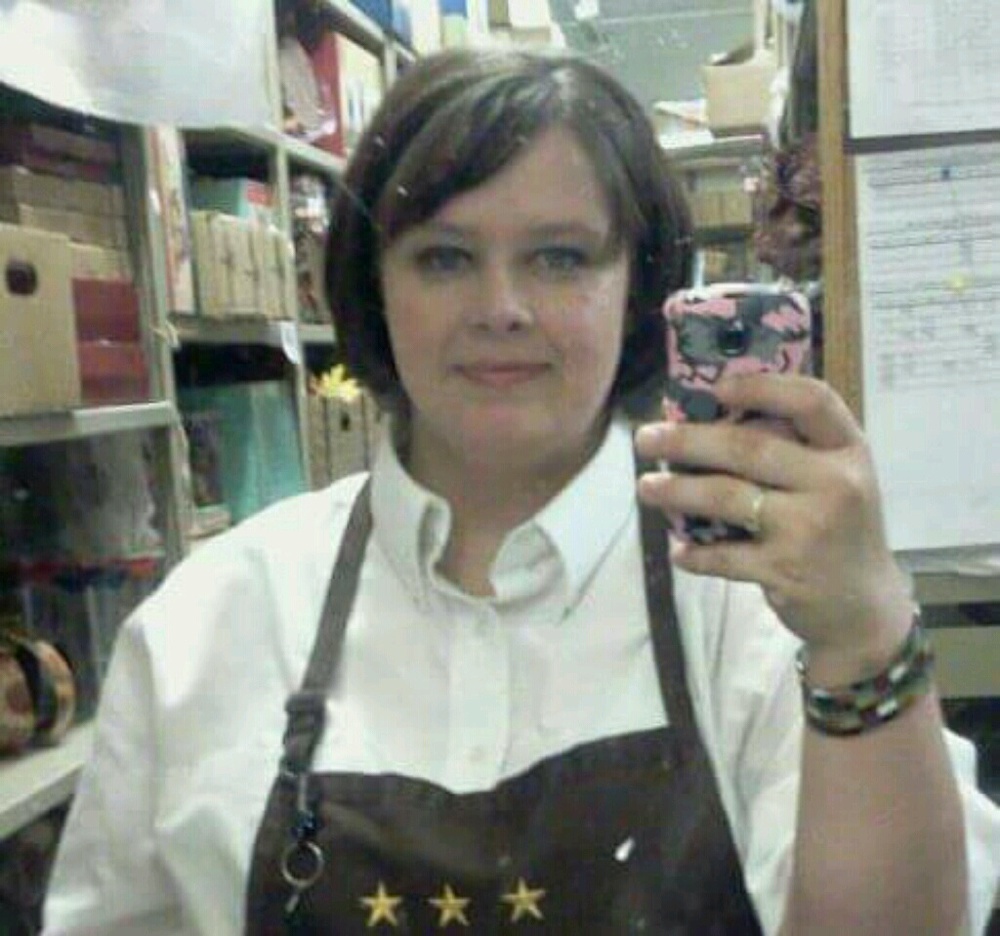 Meet your Posher, Jennifer