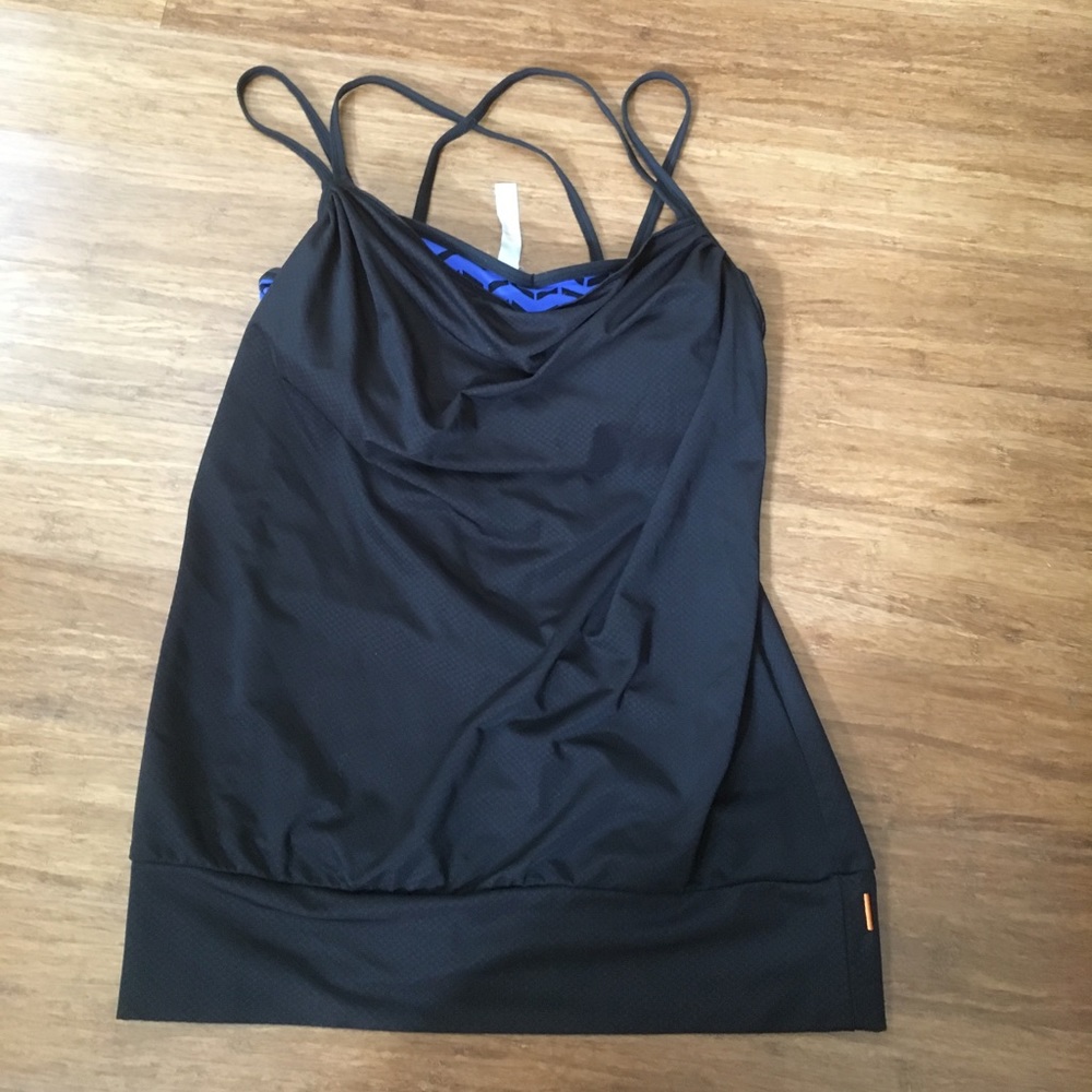 Lucy workout top