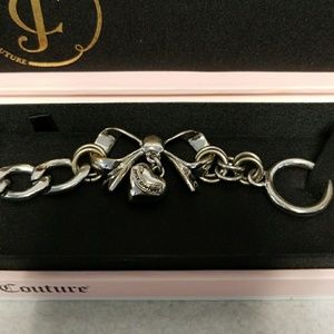Juicy Couture (Bow starter bracelet)