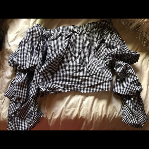 Brand new plaid off the shoulder top! Never worn! - Picture 1 of 4