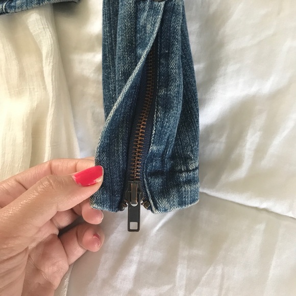 Jean jacket - Picture 2 of 4