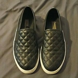 Quilted Slip-on Sneakers