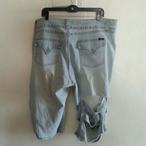 Size 22 Plus Size Distressed Stretchy Jeans - Picture 2 of 5