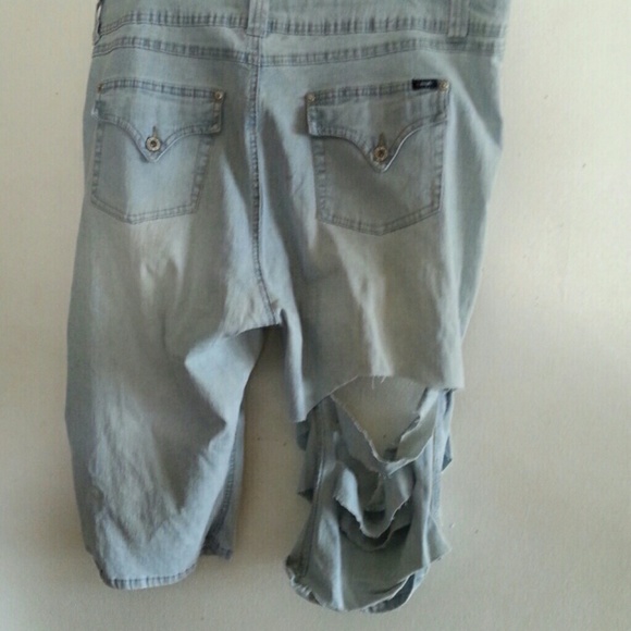 Size 22 Plus Size Distressed Stretchy Jeans - Picture 3 of 5