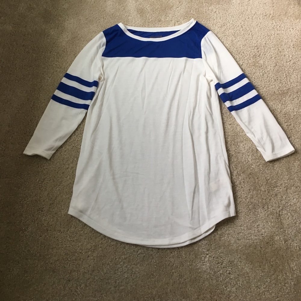 Baseball tee