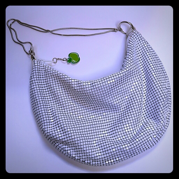 La Regale Handbags - Cool Slouchy Metal Mesh Bag La Regale Handbags - Cool Slouchy Metal Mesh Bag