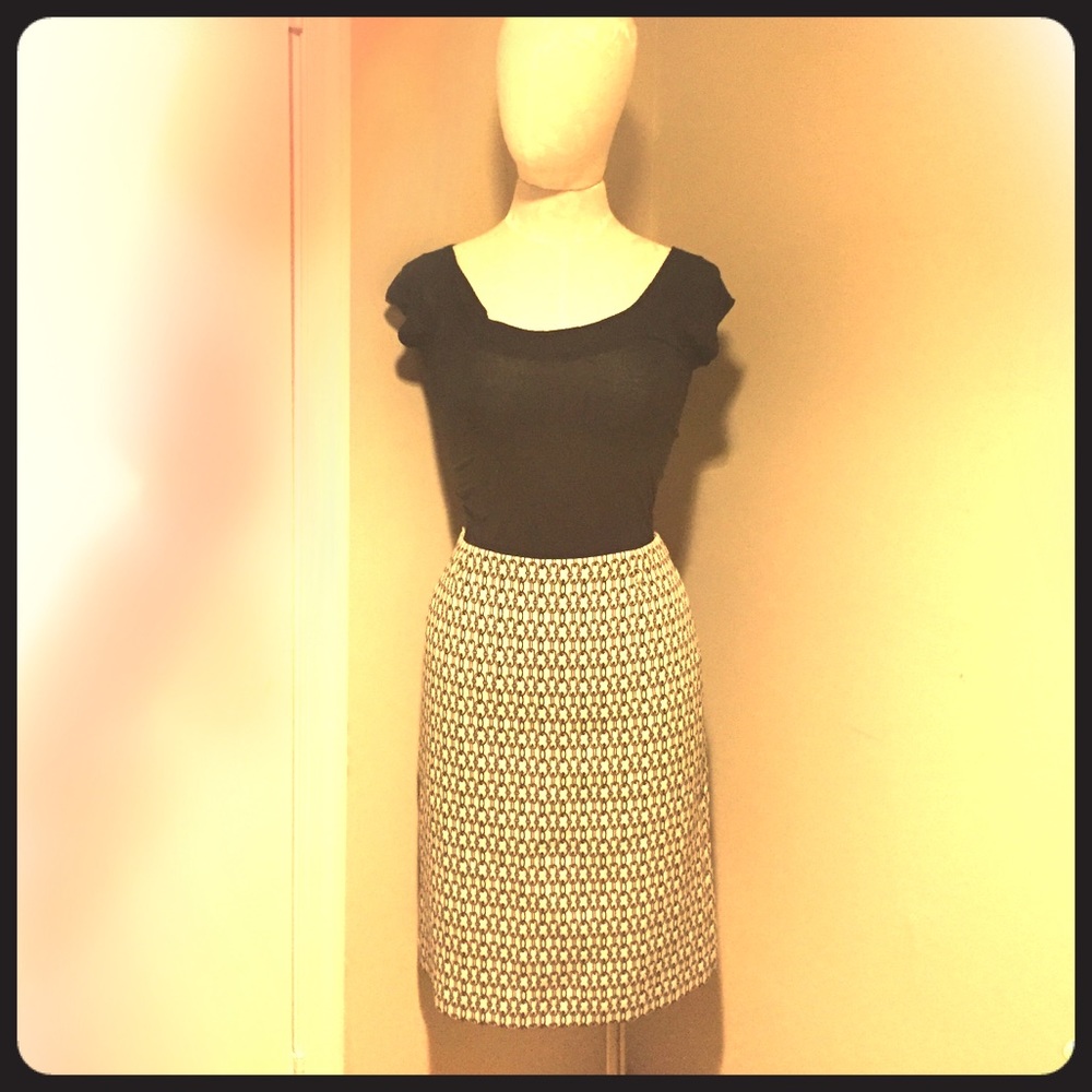 Patterned skirt perfect for work!