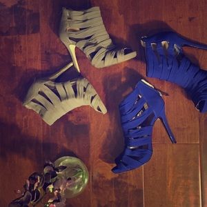 Set of 2 - BCBG Generation heels. 2 for 1 price!!!