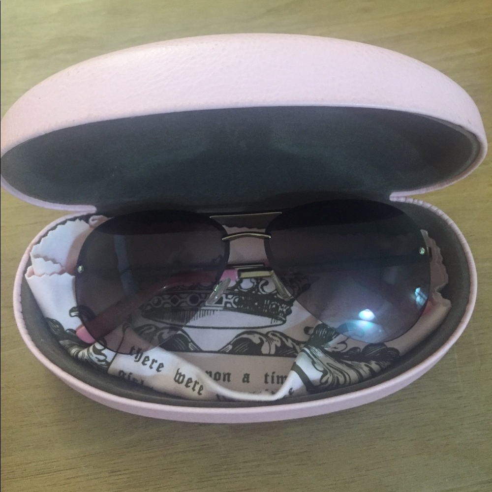Juicy Couture Aviatiors