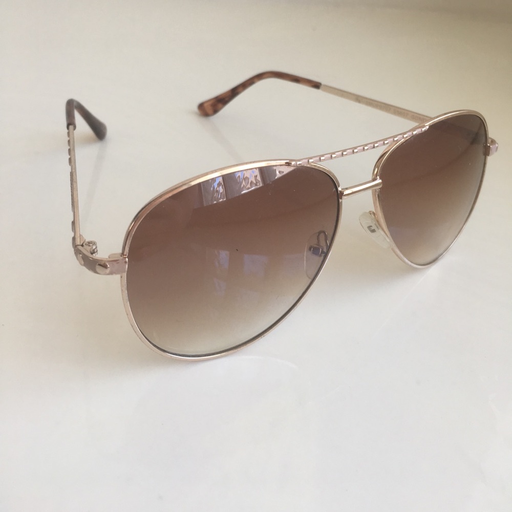 BARELY USED Steve Madden Sunglasses!!