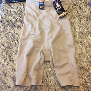 maidenform high waist thigh slimming spanx m