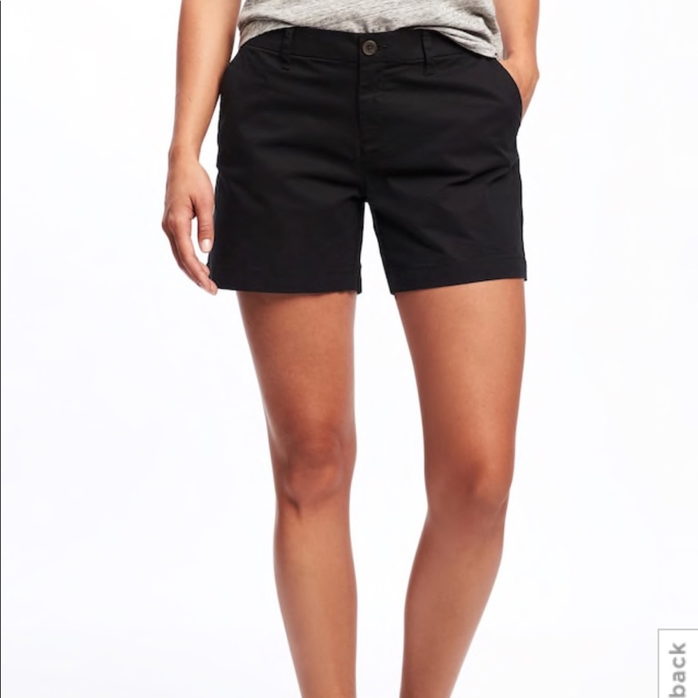 💥4 PAIRS💥 Old Navy Everyday Shorts 5" inseam