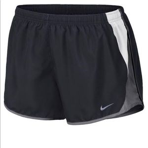 Nike running short