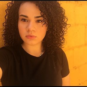 Meet your Posher, Karina