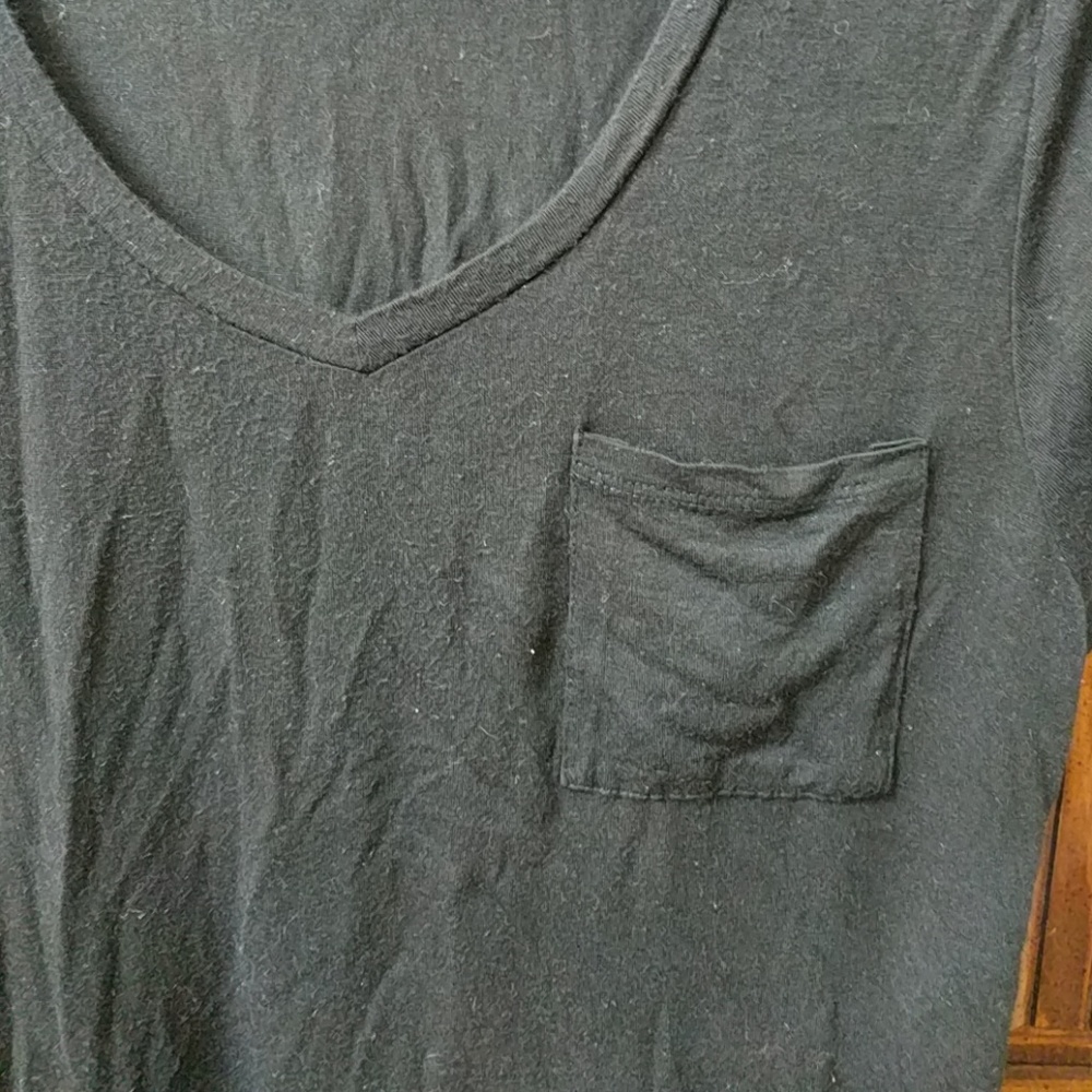 Black Tee Shirt - Picture 2 of 3