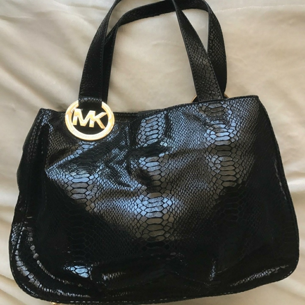 Gorgeous Michael Kors Black Snakeskin Purse