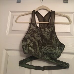 Lululemon sport bra.