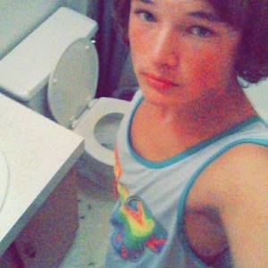 Meet your Posher, Johnathan