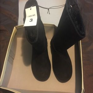 Girls boots