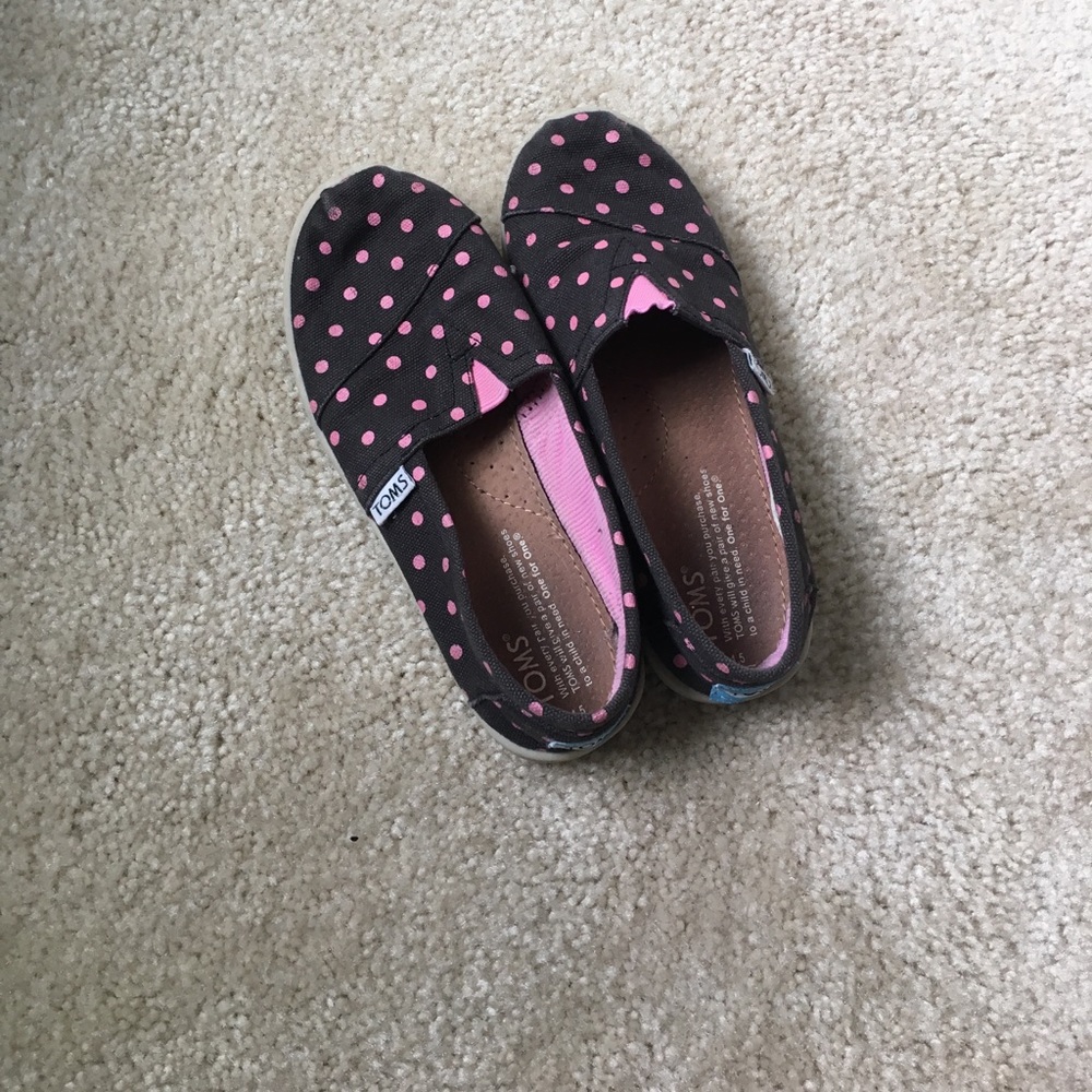 Polka dot flats