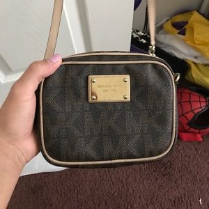 Michael kors purse