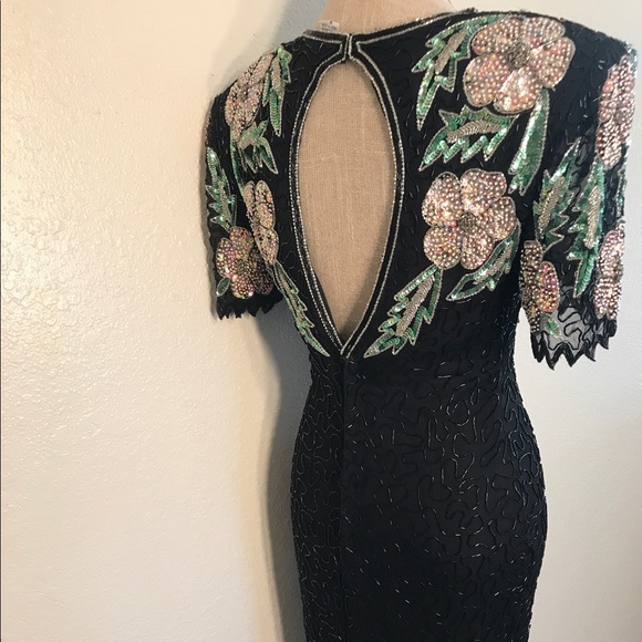 Vintage Dresses - Stunning Vintage Silk Beaded Sequin Cocktail dress Vintage Dresses - Stunning Vintage Silk Beaded Sequin Cocktail dress
