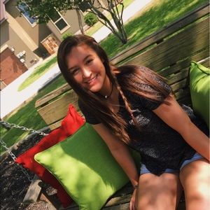 Meet your Posher, Erika