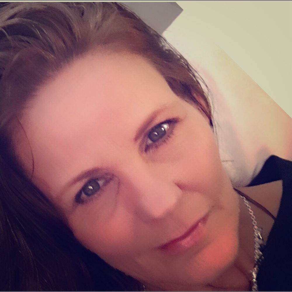 Meet your Posher, Lynda