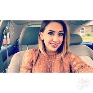 Meet your Posher, Savannah