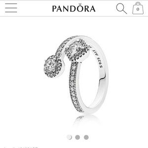 Pandora Abstract Elegance Ring