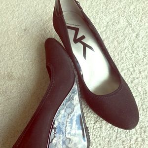 AK Anne Klein wedge heels