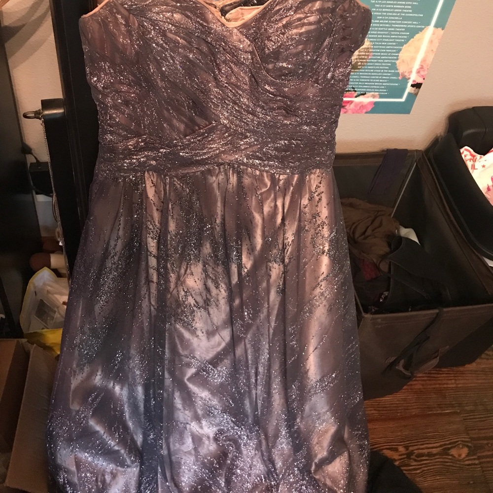 evening gown! - Picture 3 of 4