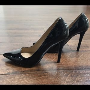 Aldo black pumps Size 7