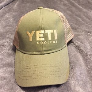 Yeti Coolers Hat