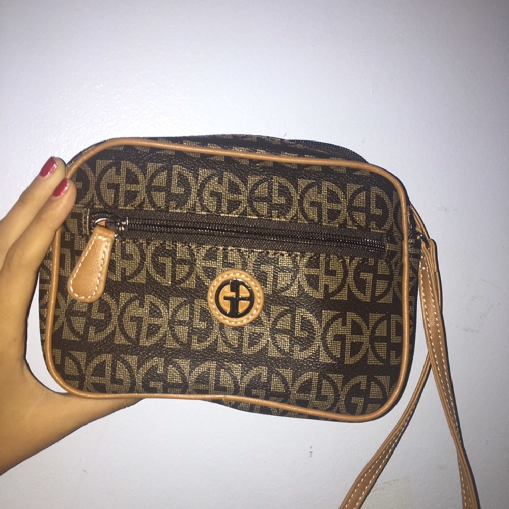 Brand New Giani Bernini monogram handbag