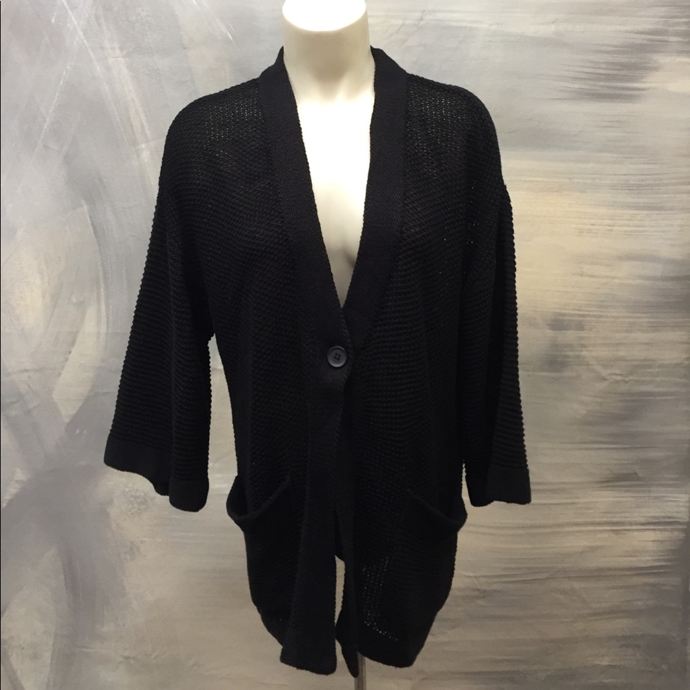 Black 3/4 Length Sleeve Cardigan with Button