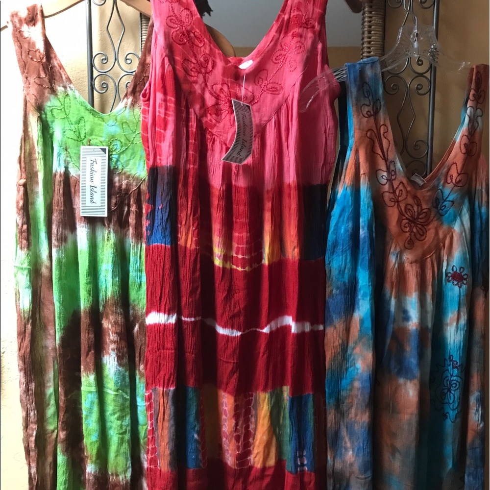 Tye-dye embroidered gauze swimsuit cover-up