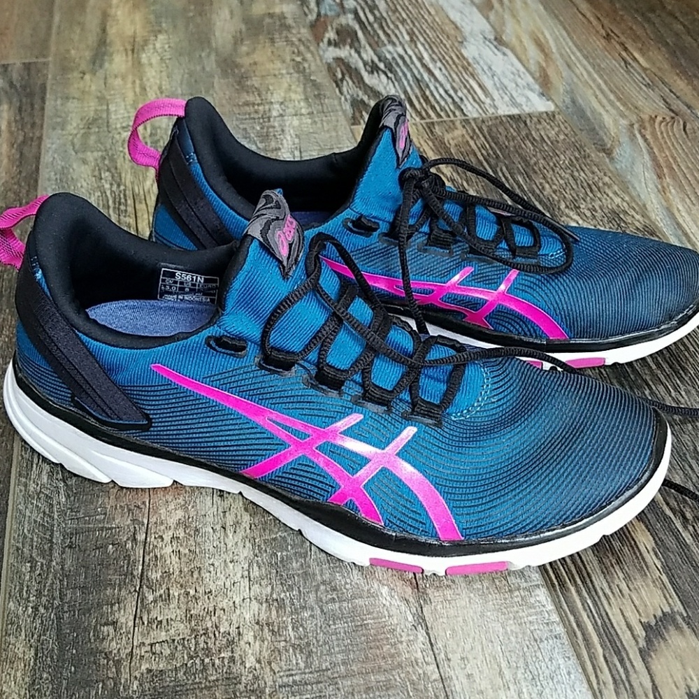ASICS Women's GEL-Fit Sana 2 Training Shoes S561N
