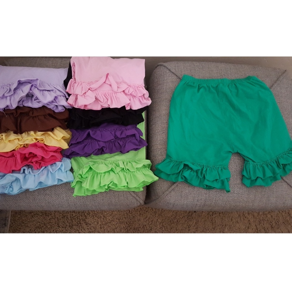 10 Ruffle Shorties (4/5/6)