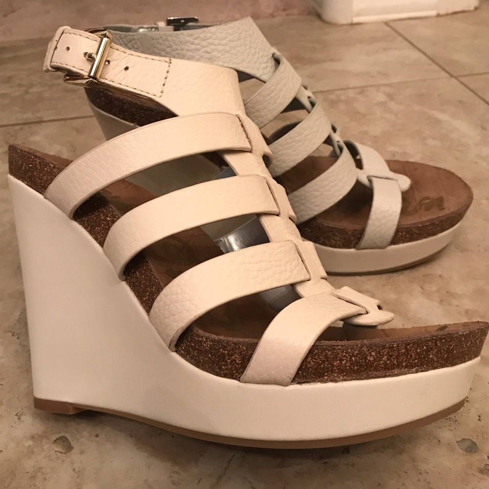 SAM EDELMAN white leather wedges - Picture 3 of 4